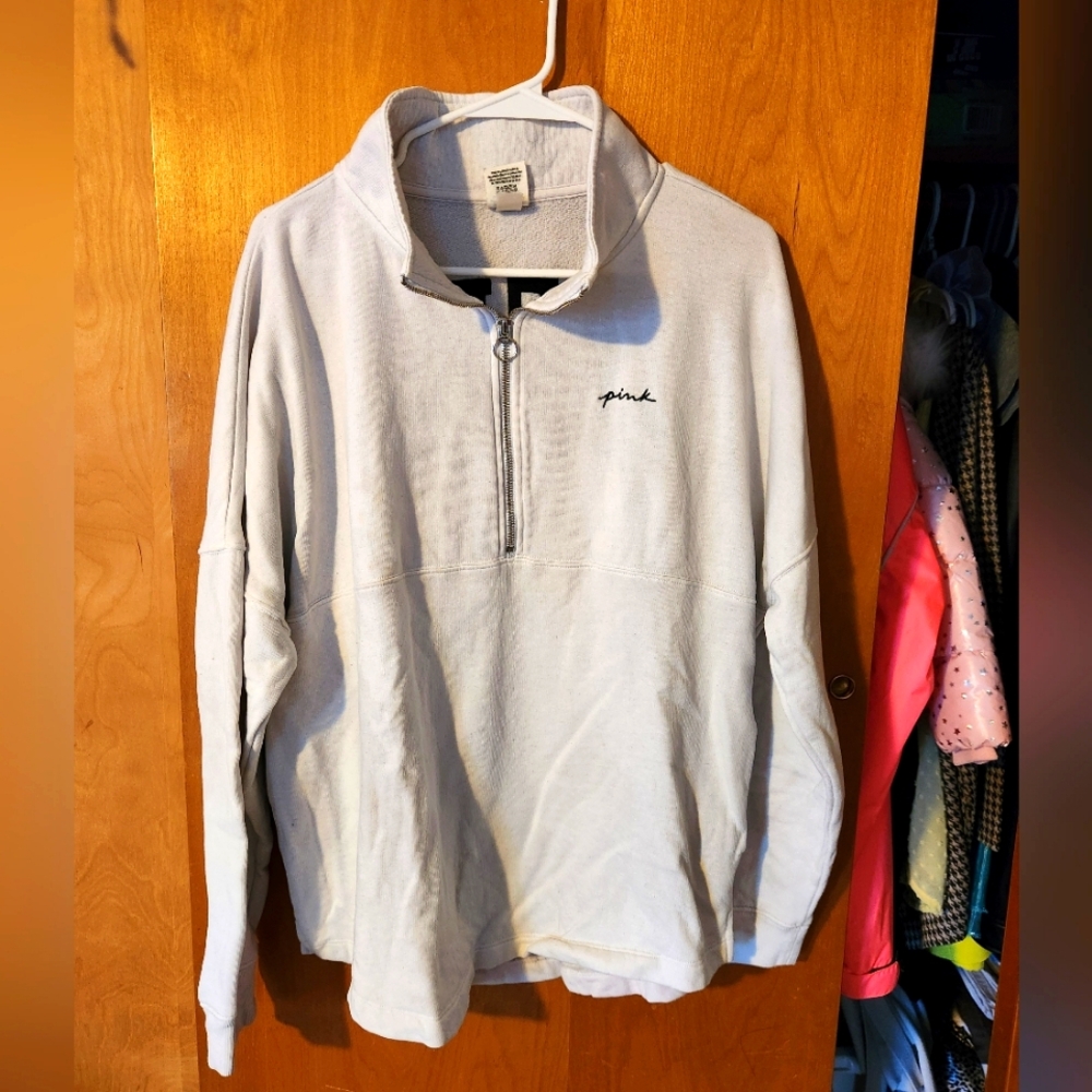 White Victoria's Secret PINK Pullover Sweatshirt Size M